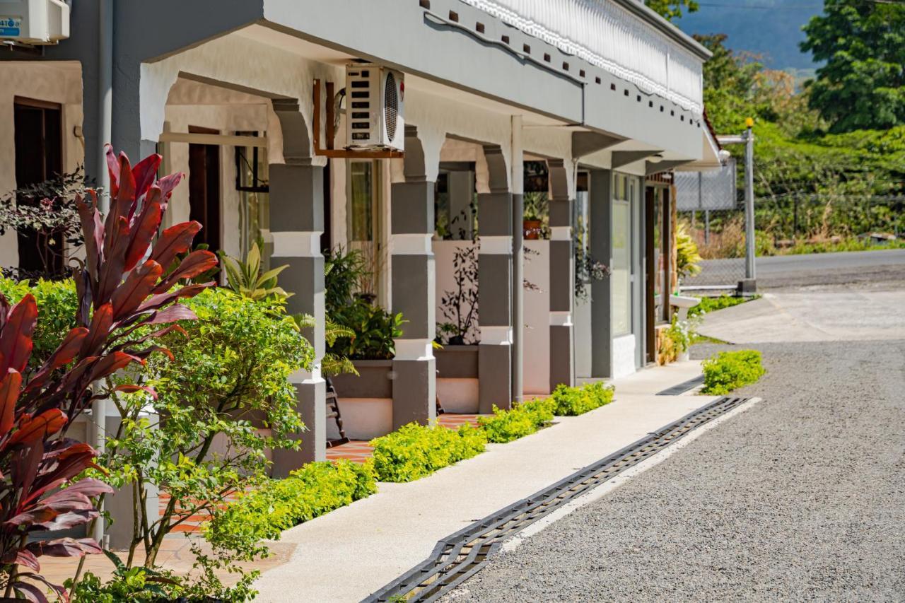 Hotel Sierra Arenal La Fortuna Exterior photo